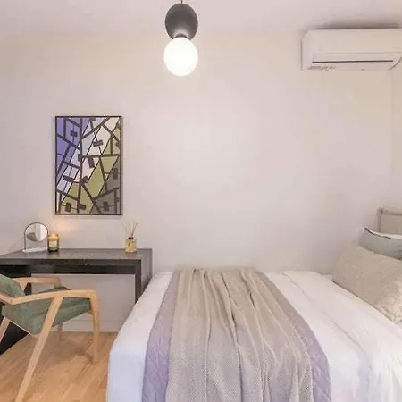 Apartment Trendy Athenian *
